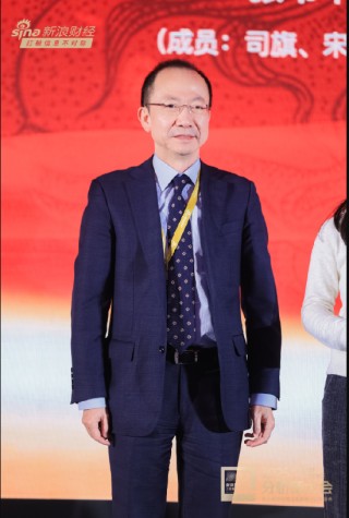 银河基金总经理史平武出席2025分析师大会暨第七届新浪财经金麒麟分析师盛典