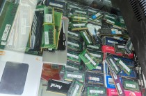 华强北商家称“一天一价”，存储价格仍在涨！业内预测缺货至明年