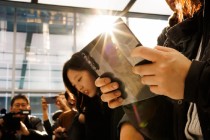 三星多头押注创纪录盈利将延续3500亿美元涨势