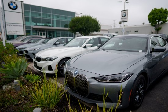 特朗普威胁对欧盟和苹果征收关税 新一轮博弈引发市场动荡  第2张