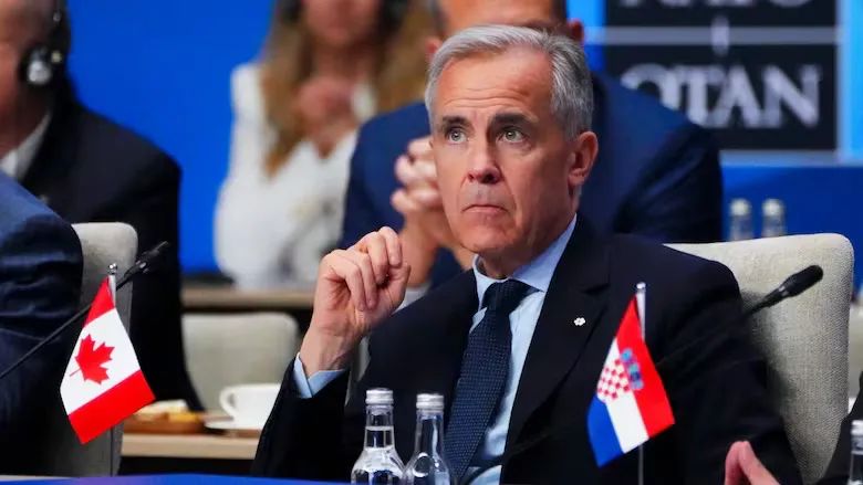 军费疯涨1500亿，加拿大国债压力爆表！加币被拖入财政黑洞？  第2张