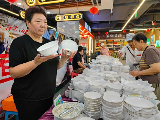 唐山精恒骨质瓷刘芳馨：我们不要同情要信任，不要救济要订单  第3张