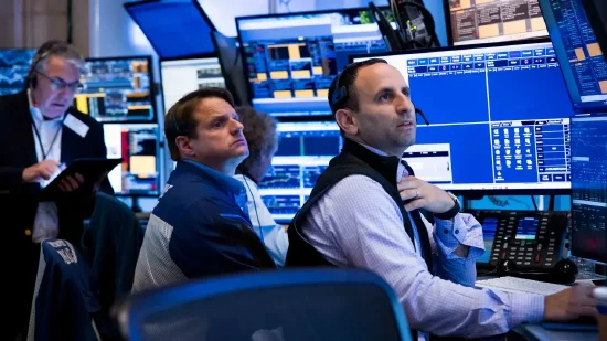 早盘：鲍威尔讲话后美股涨跌不一 道指小幅上扬  第1张