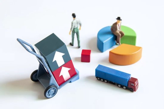 百度AI ToC业务调整：文心负责人薛苏离任，9月文心APP月活仅剩531万掉到第八  第1张