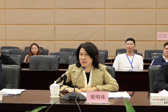 股东会开成“朋友会”!董明珠为何这么说? 第1张 股东会开成“朋友会”!董明珠为何这么说? 第1张