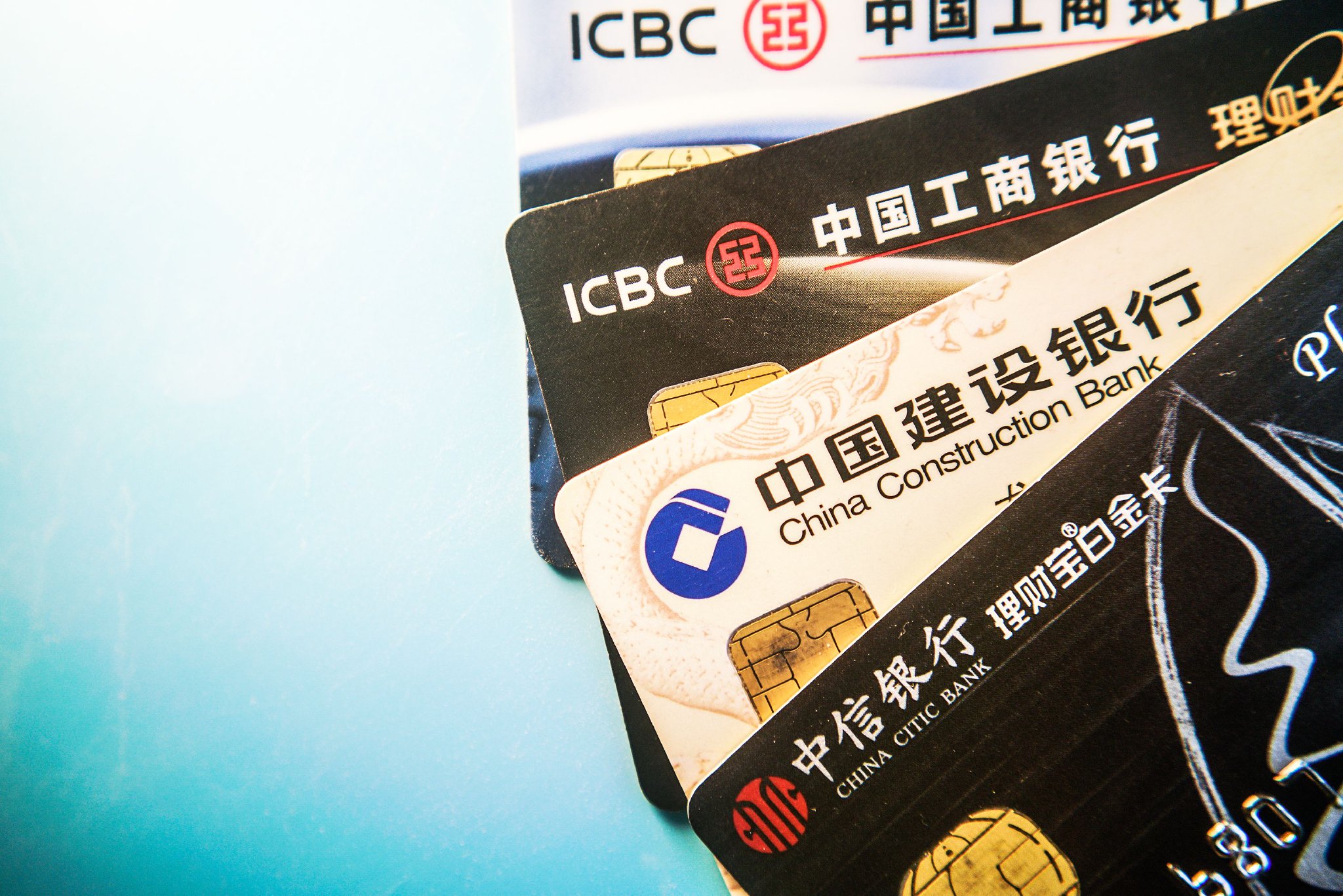 黄金交易被瞄准,水贝商户频繁中招“涉诈”遭冻卡 第1张 黄金交易被瞄准,水贝商户频繁中招“涉诈”遭冻卡 第1张