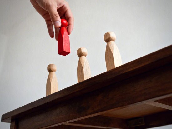 “90后”许思敏接任娃哈哈董事长,宗馥莉以退为进? 第4张 “90后”许思敏接任娃哈哈董事长,宗馥莉以退为进? 第4张